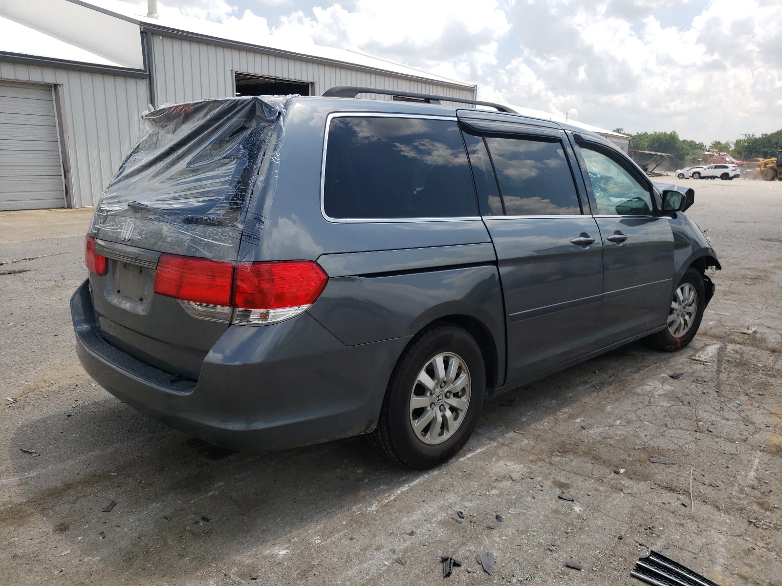 Photo 4 from auction – 2010 HONDA ODYSSEY EX with VIN 5FNRL3H48AB017753