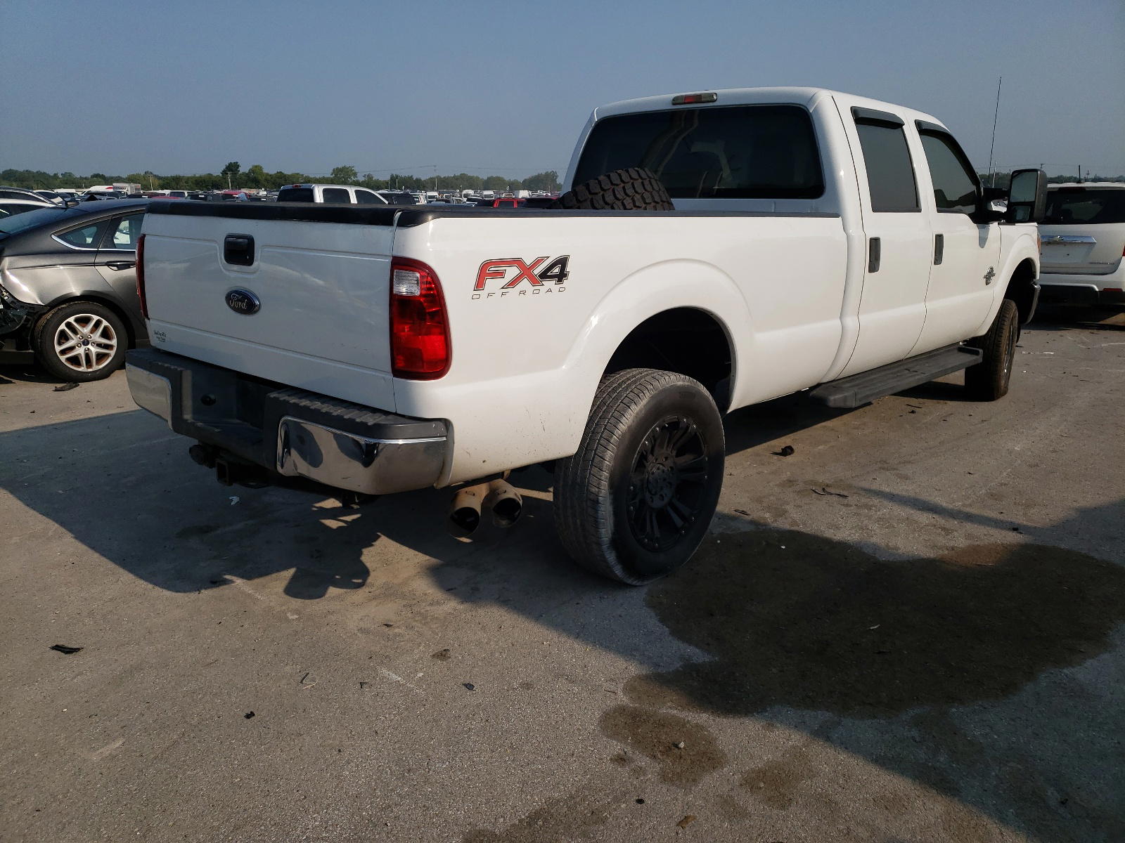 Photo 4 from auction – 2014 FORD F250 SUPER with VIN 1FT7W2BT4EEA89100