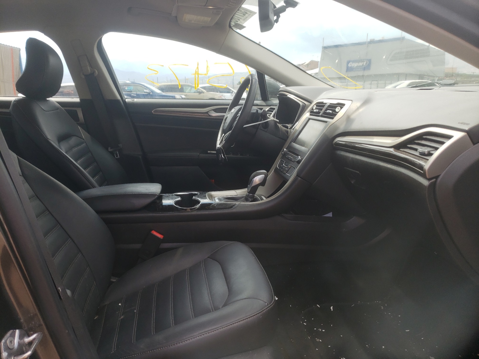 Photo 5 from auction – 2016 FORD FUSION SE with VIN 3FA6P0T9XGR355516