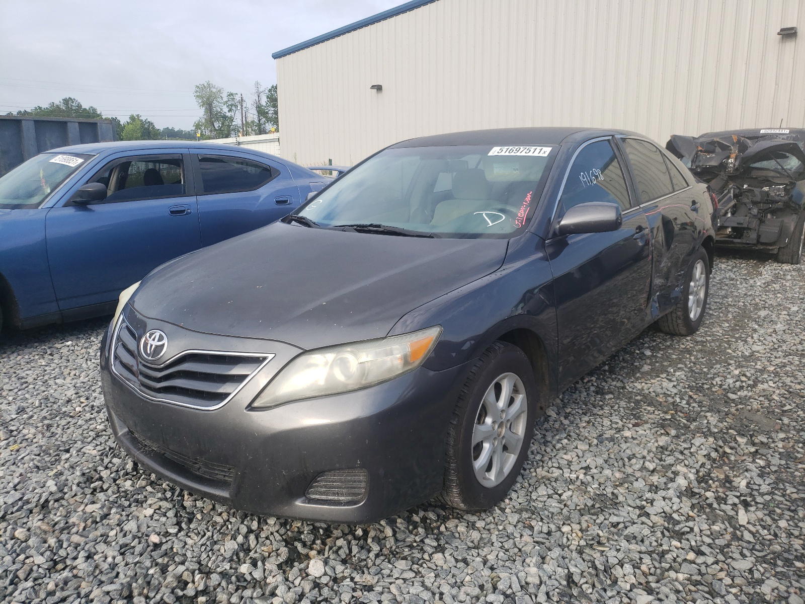 Photo 2 from auction – 2011 TOYOTA CAMRY BASE with VIN 4T1BF3EK3BU152686