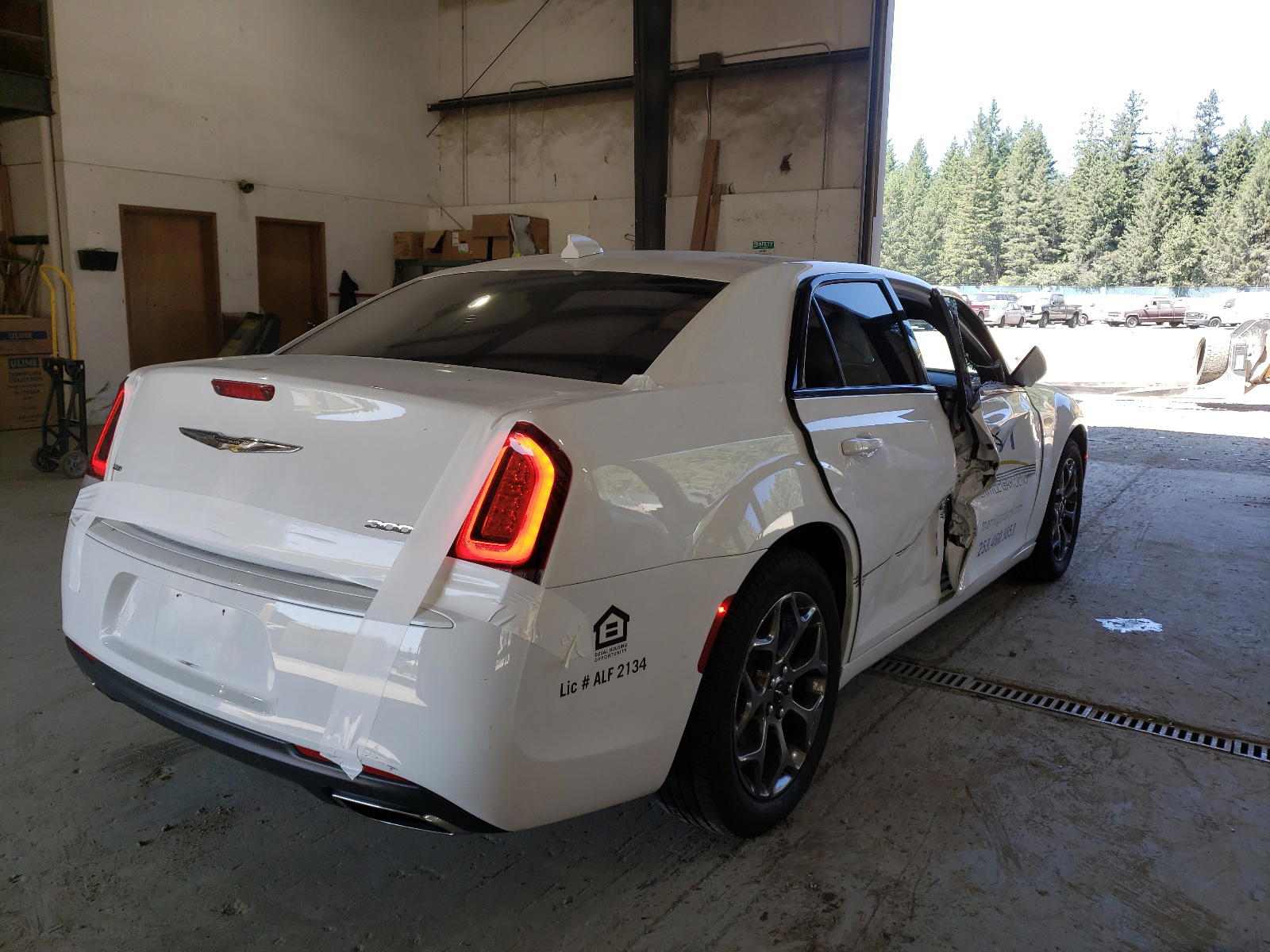 Photo 4 from auction – 2017 CHRYSLER 300 S with VIN 2C3CCAGG9HH604011