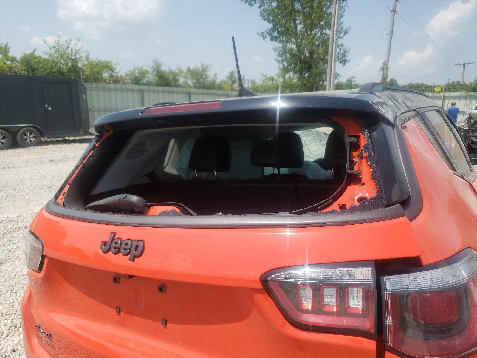 Photo 9 from auction – 2020 JEEP COMPASS TR with VIN 3C4NJDDB4LT133289