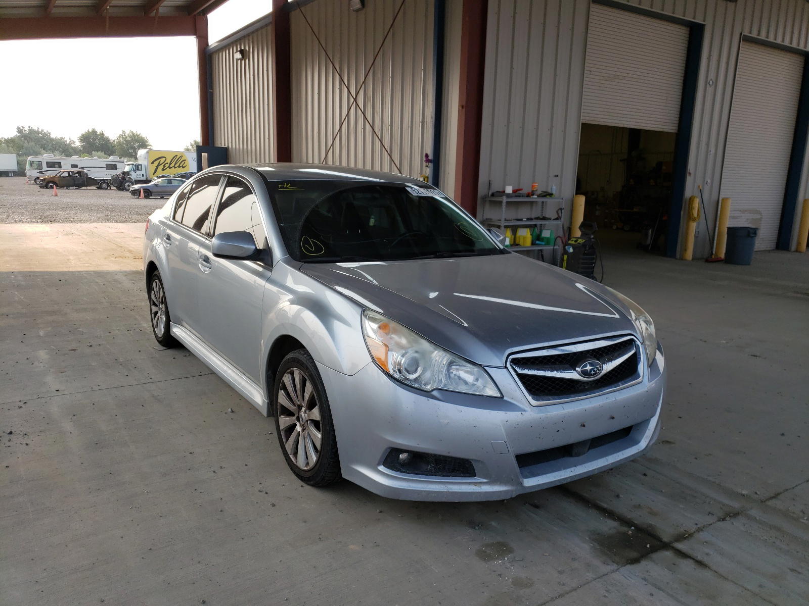 SUBARU LEGACY 2.5 2012 with VIN 4S3BMBK60C3020732 - Photo from auction