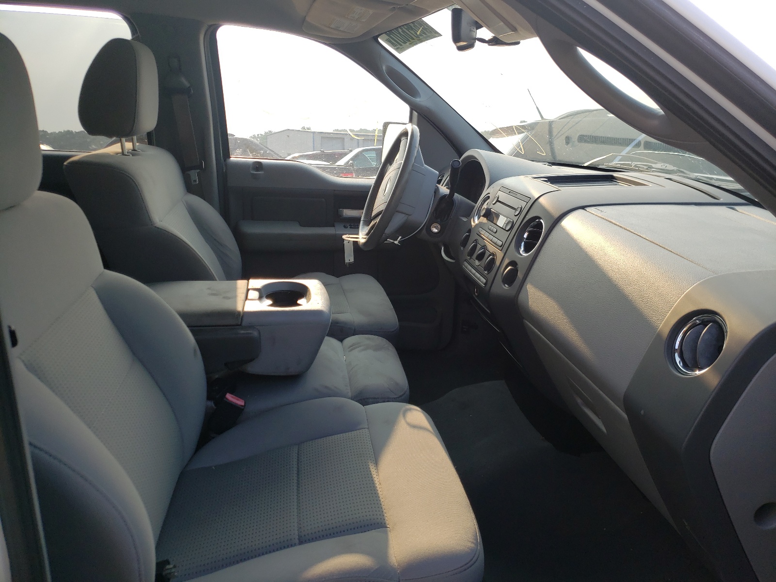 Photo 5 from auction – 2007 FORD F150 SUPER with VIN 1FTPW14V27FB38073