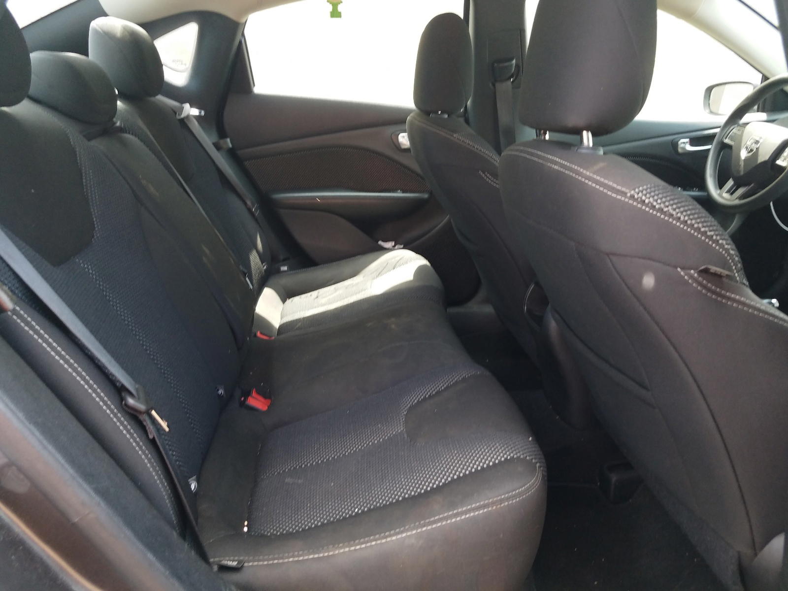 Photo 6 from auction – 2015 DODGE DART SXT with VIN 1C3CDFBB5FD227001