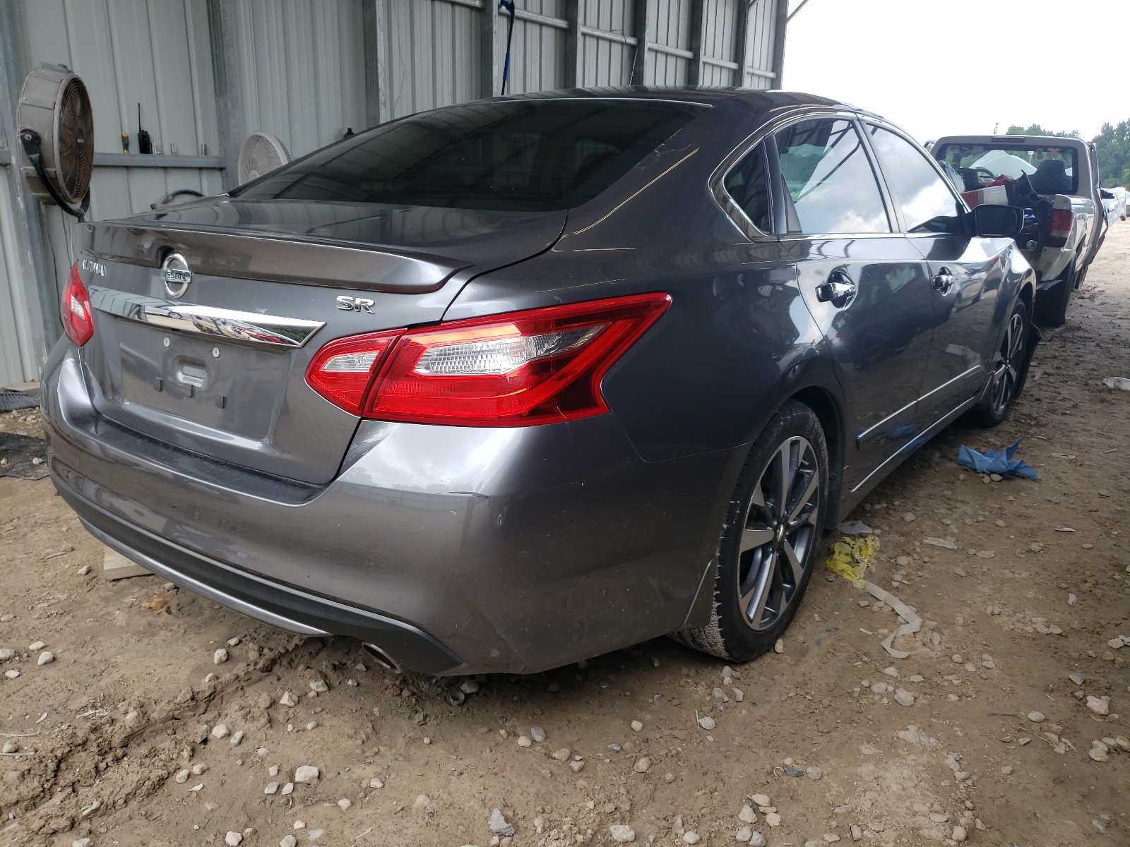 Photo 4 from auction – 2016 NISSAN ALTIMA 2.5 with VIN 1N4AL3APXGC146204