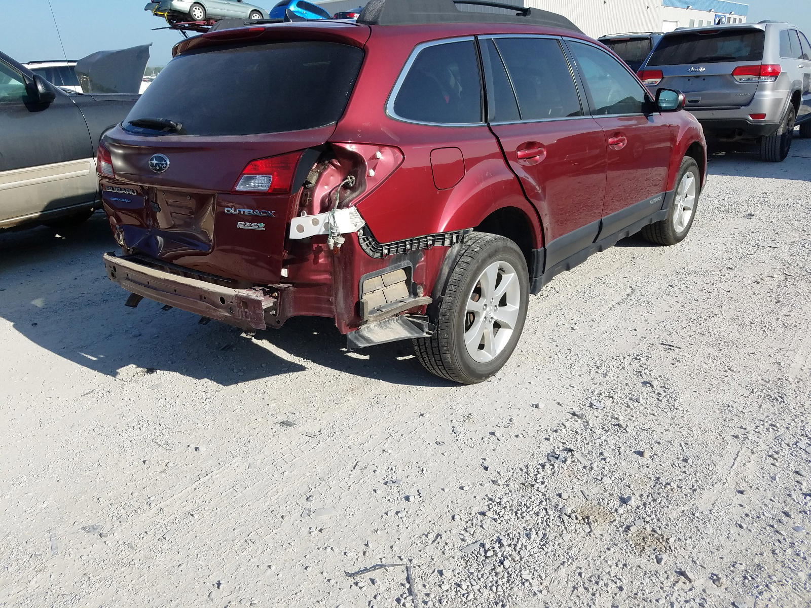 Photo 4 from auction – 2013 SUBARU OUTBACK 2. with VIN 4S4BRBKC9D3278218