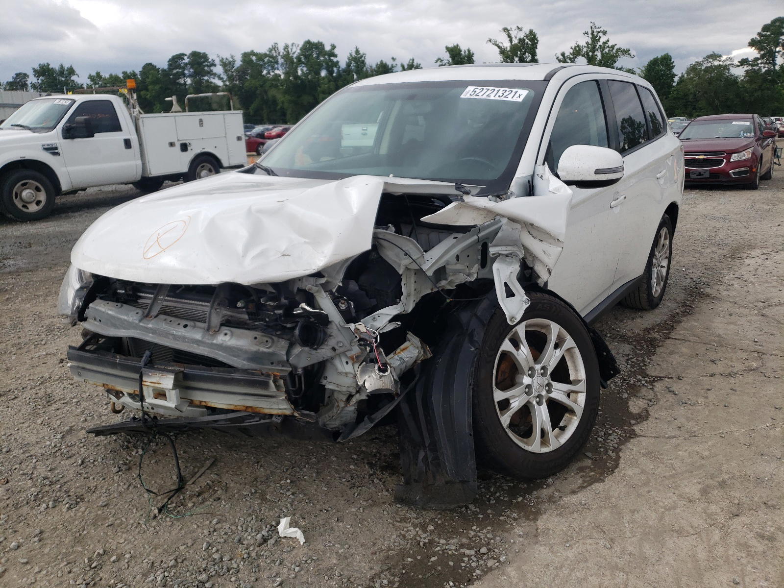 Photo 2 from auction – 2014 MITSUBISHI OUTLANDER with VIN JA4AZ3A36EZ006113