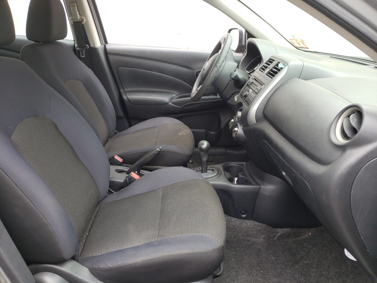 Zdjęcie 5 z aukcji – 2012 NISSAN VERSA S z VIN 3N1CN7AP8CL854022