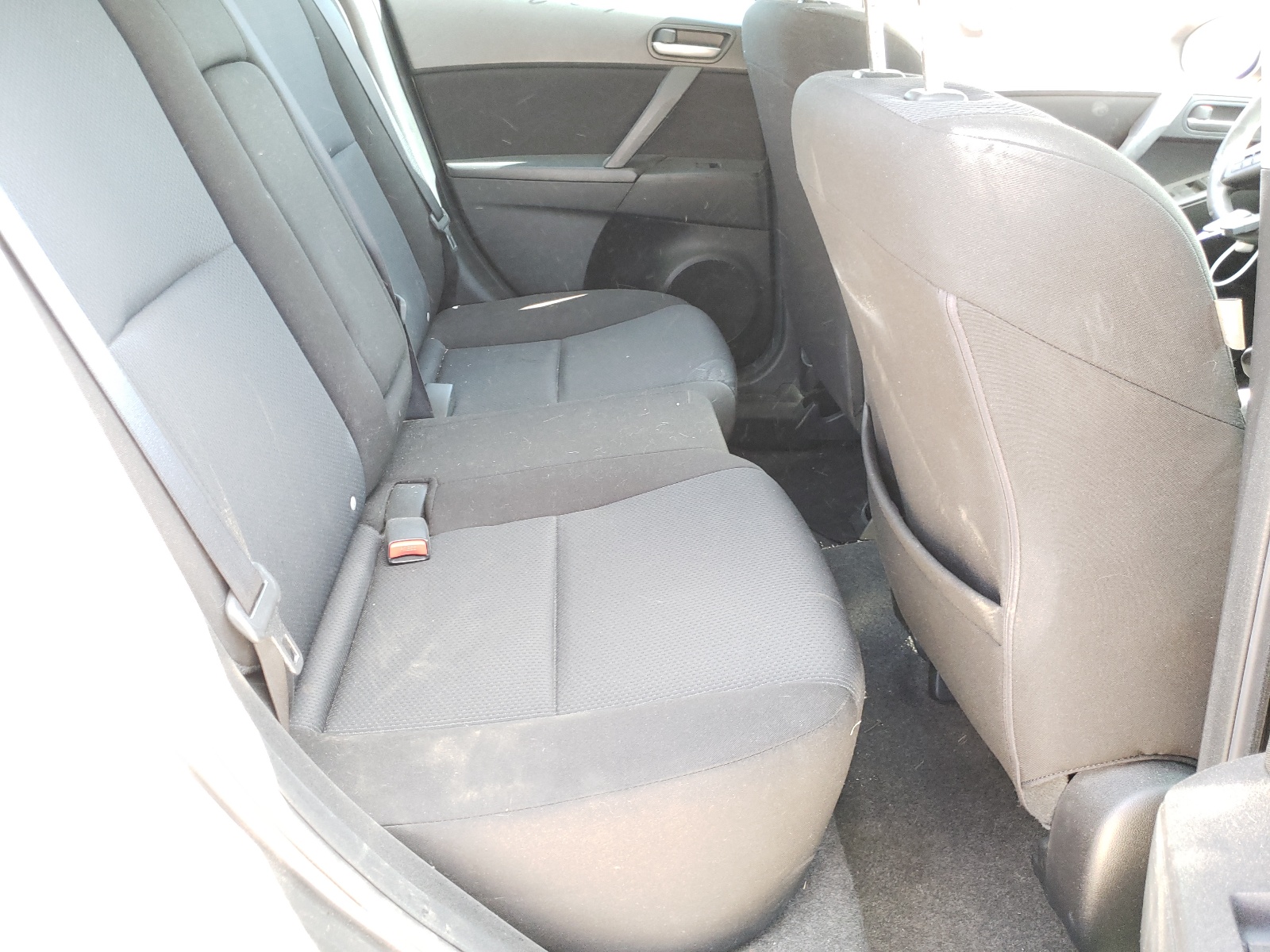 Photo 6 from auction – 2010 MAZDA 3 I with VIN JM1BL1SF2A1285822