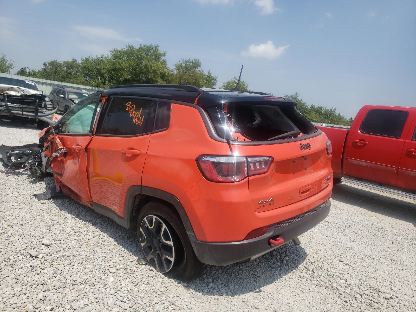 Photo 3 from auction – 2020 JEEP COMPASS TR with VIN 3C4NJDDB4LT133289