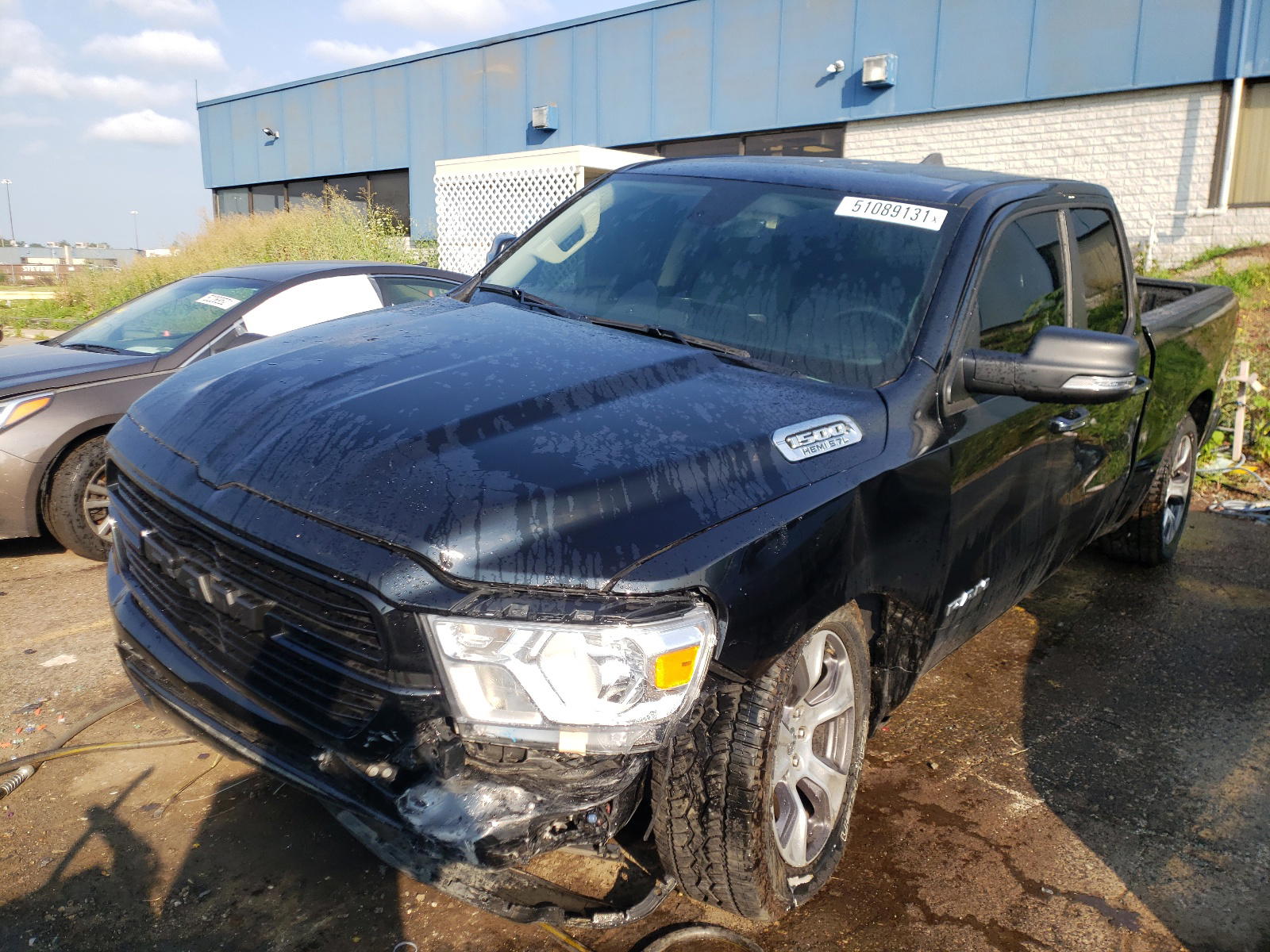 Photo 2 from auction – 2020 RAM 1500 BIG H with VIN 1C6SRFBTXLN254368