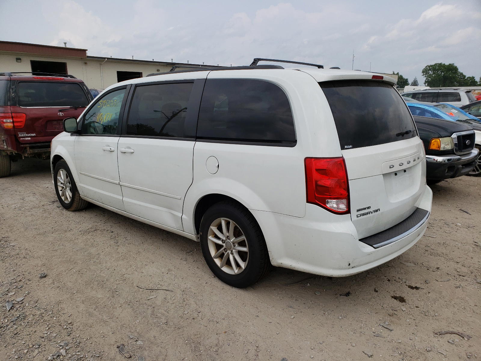 Photo 3 from auction – 2016 DODGE GRAND CARA with VIN 2C4RDGCG2GR179915