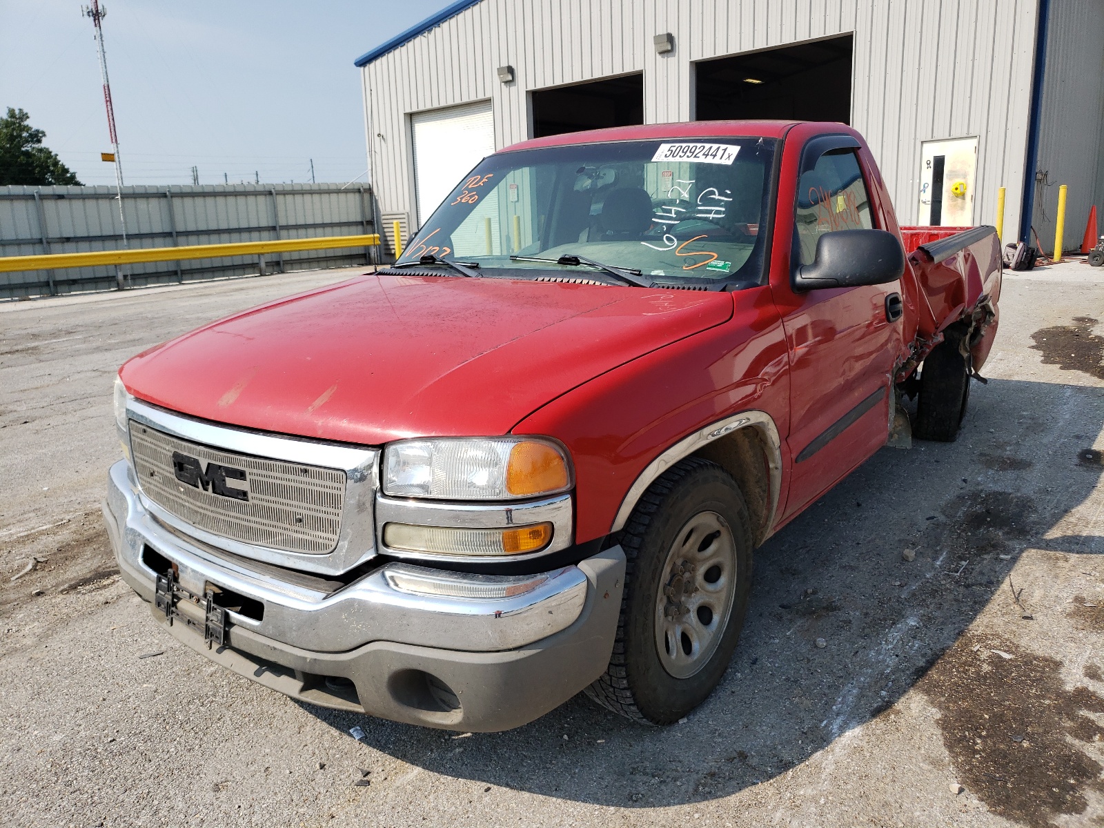 Photo 2 from auction – 2005 GMC NEW SIERRA with VIN 1GTEC14T75Z263094