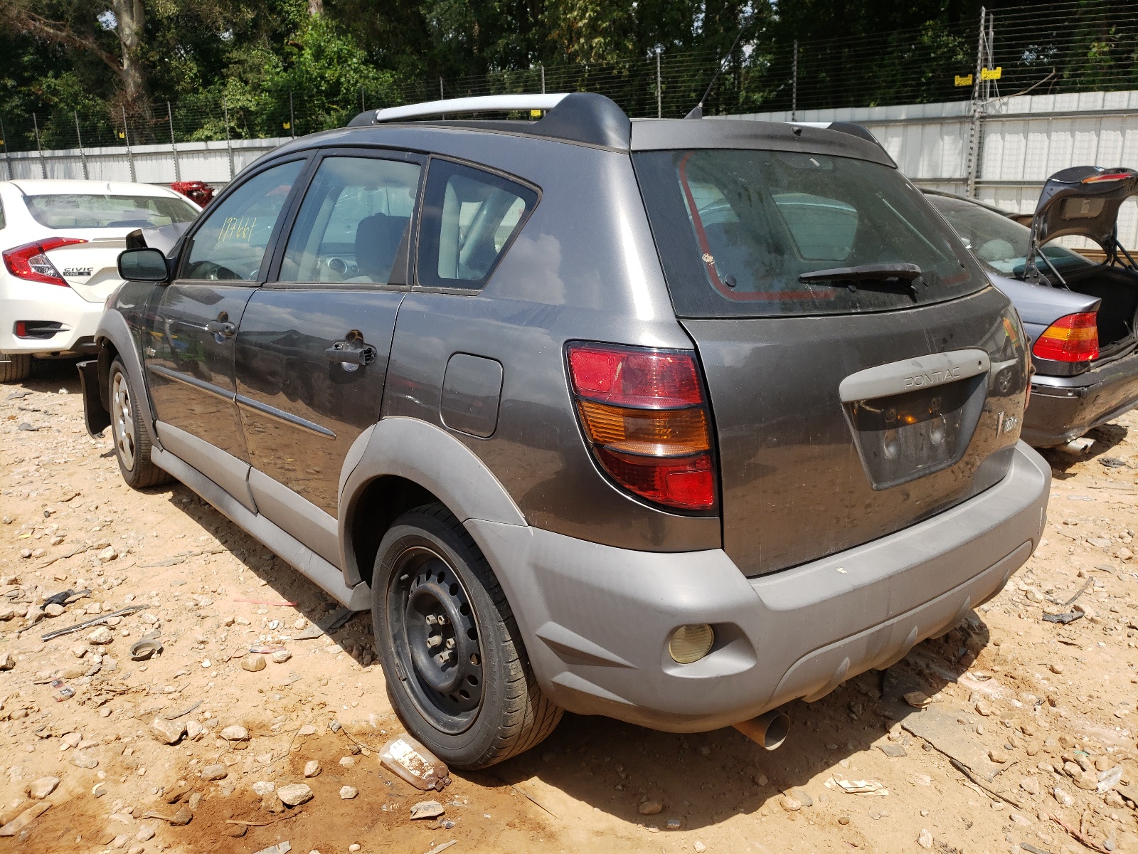 Photo 3 from auction – 2007 PONTIAC VIBE with VIN 5Y2SL65897Z413221