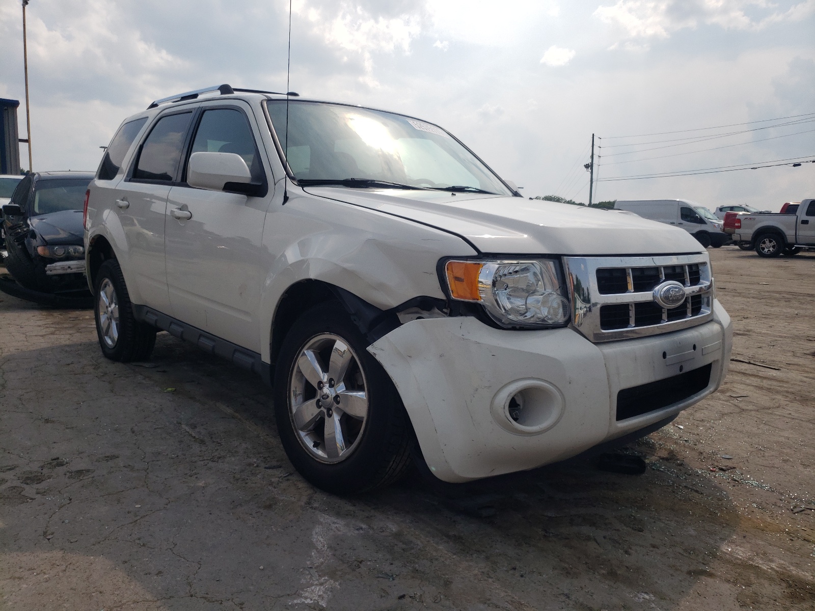 Photo 1 from auction – 2009 FORD ESCAPE LIM with VIN 1FMCU94G29KA05050