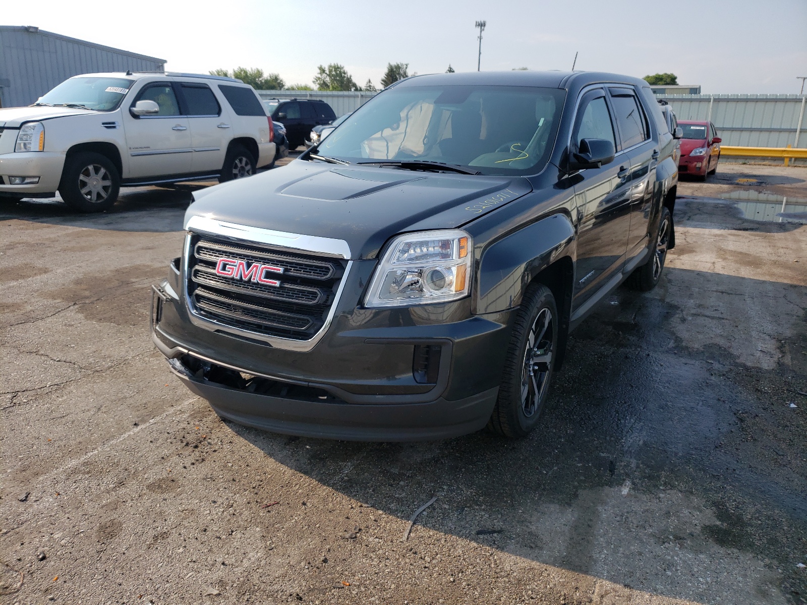 Zdjęcie 2 z aukcji – 2017 GMC TERRAIN SL z VIN 2GKALMEK0H6332735