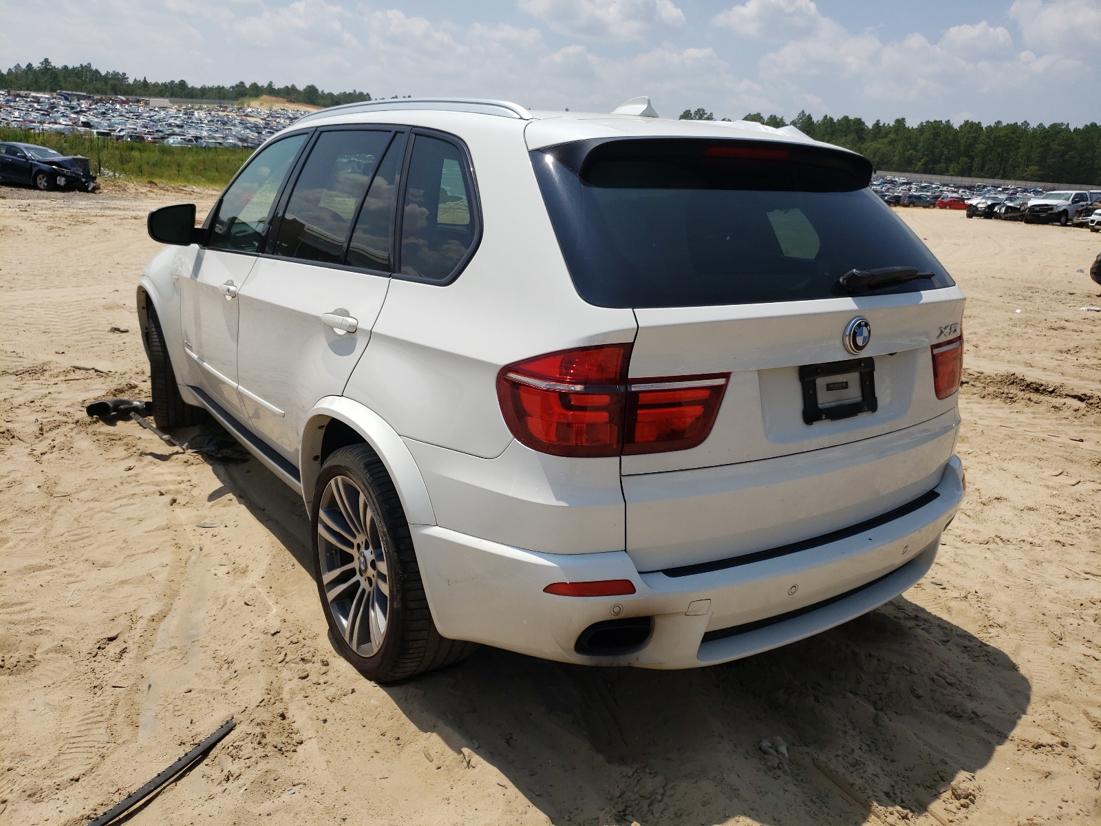 Photo 3 from auction – 2013 BMW X5 XDRIVE3 with VIN 5UXZV4C57D0B03818