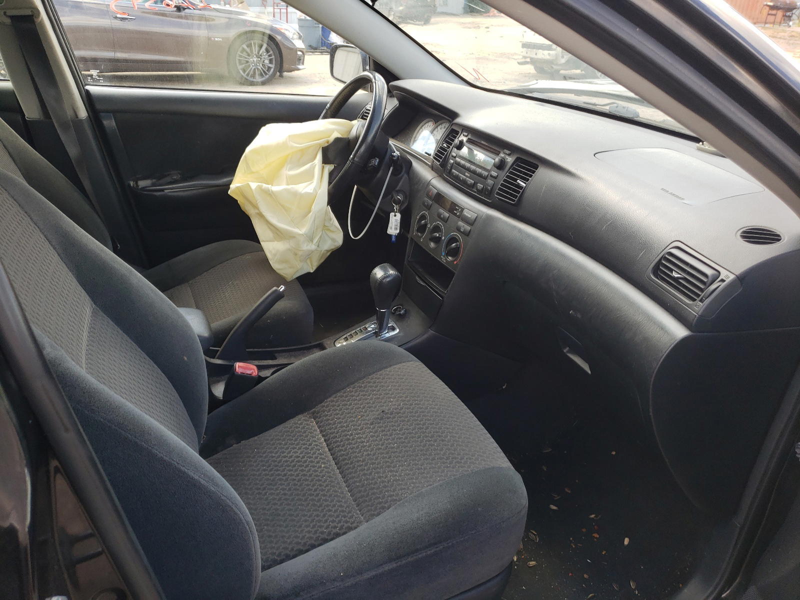 Photo 5 from auction – 2007 TOYOTA COROLLA CE with VIN 2T1BR32E37C825409
