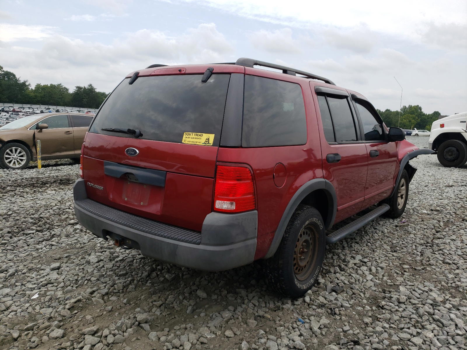 Photo 4 from auction – 2003 FORD EXPLORER X with VIN 1FMZU62K43UB23208