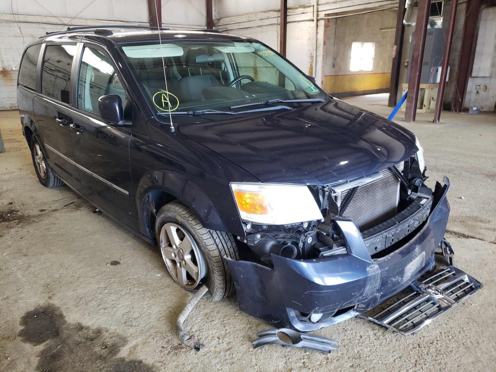 DODGE GRAND CARA 2008 with VIN 1D8HN54P68B164394 - Photo from auction