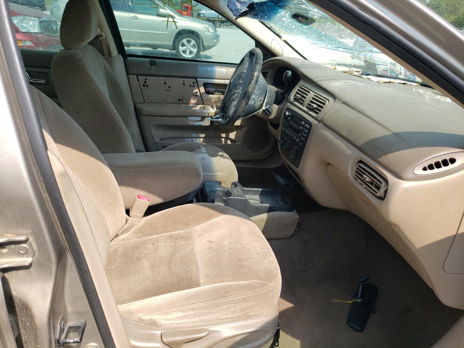 Photo 5 from auction – 2003 FORD TAURUS SES with VIN 1FAFP55293G139171