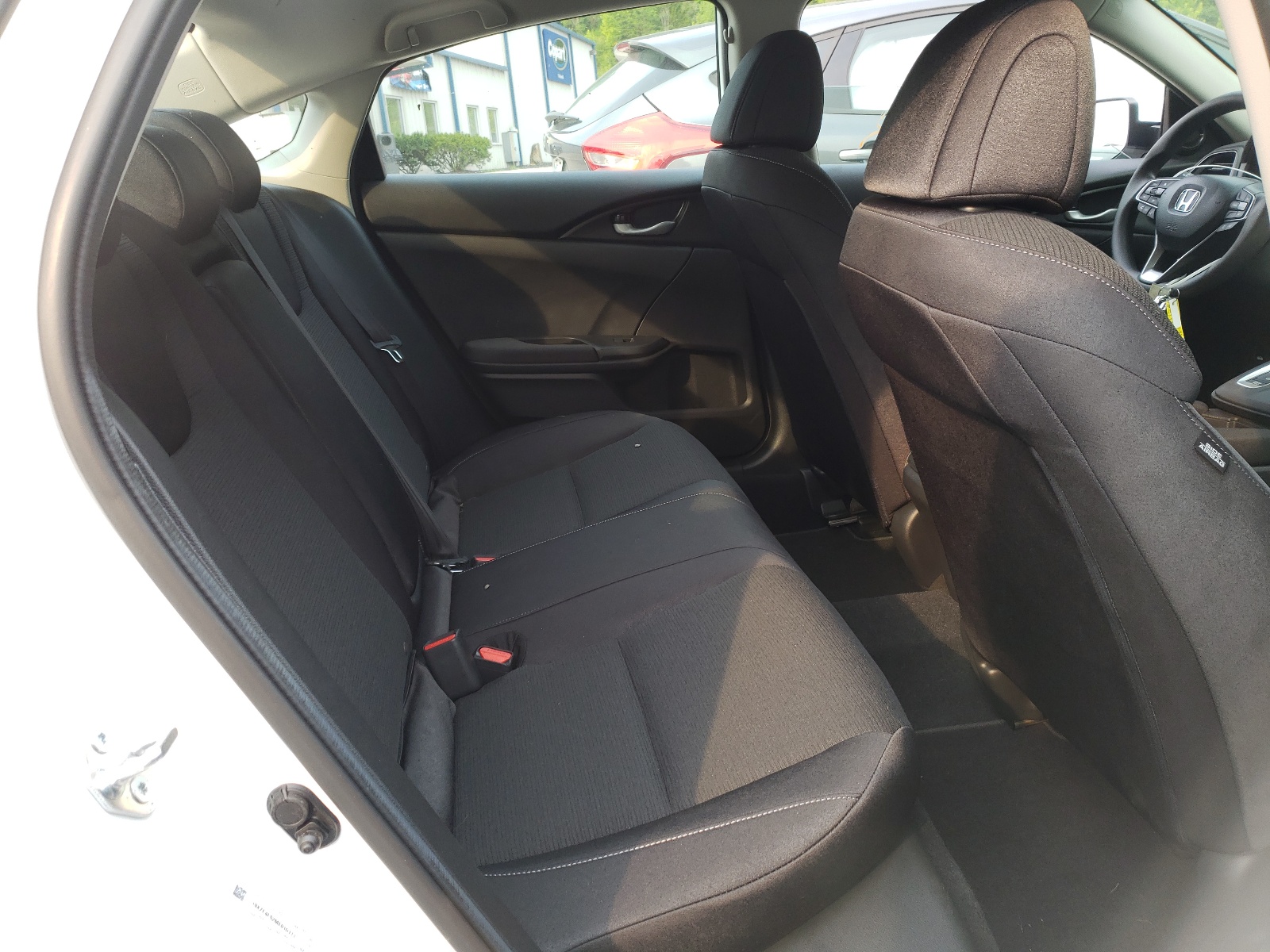 Photo 6 from auction – 2021 HONDA INSIGHT EX with VIN 19XZE4F52ME010111