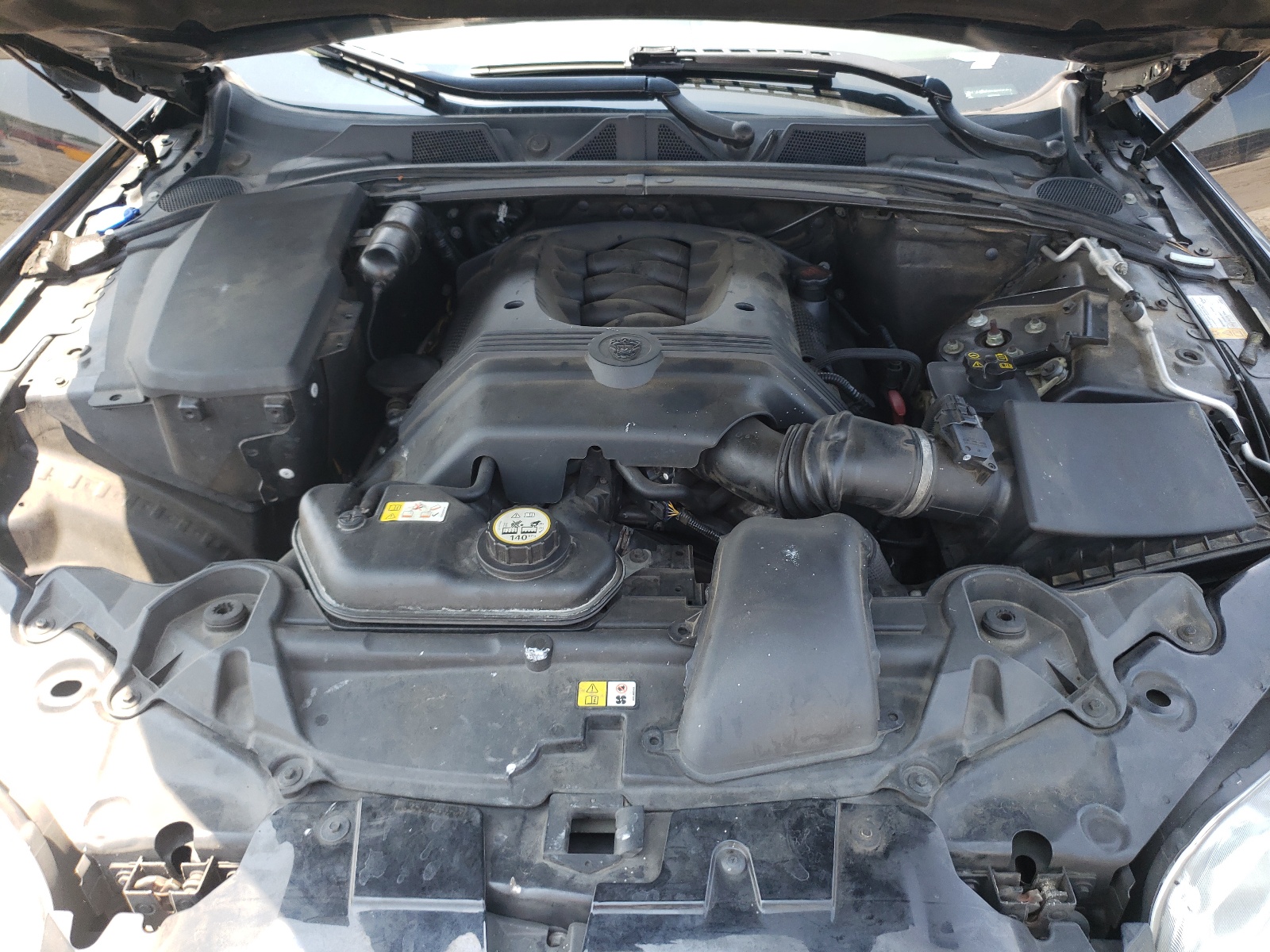 Photo 7 from auction – 2009 JAGUAR XF LUXURY with VIN SAJWA05B89HR03496