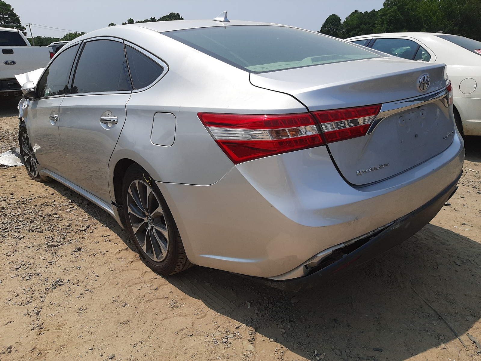 Photo 3 from auction – 2013 TOYOTA AVALON with VIN 4T1BK1EB2DU021381