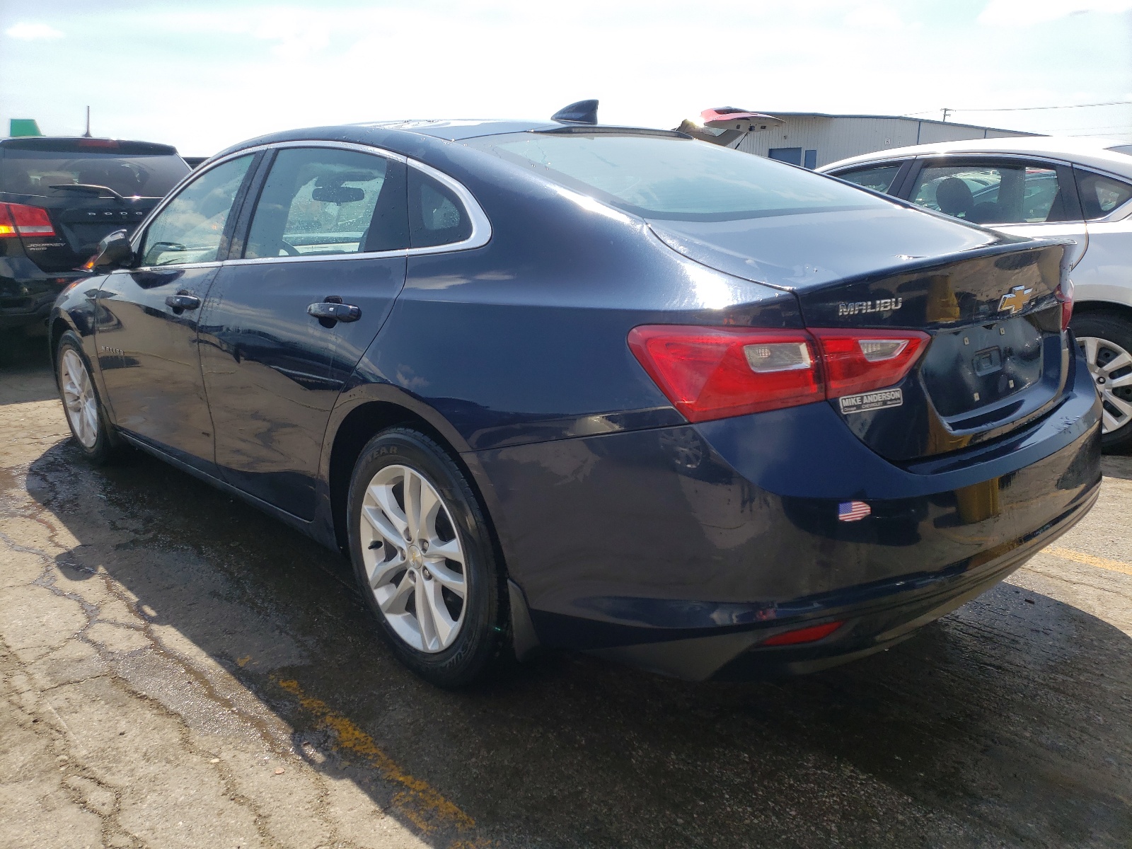 Photo 3 from auction – 2016 CHEVROLET MALIBU LT with VIN 1G1ZE5ST1GF210880