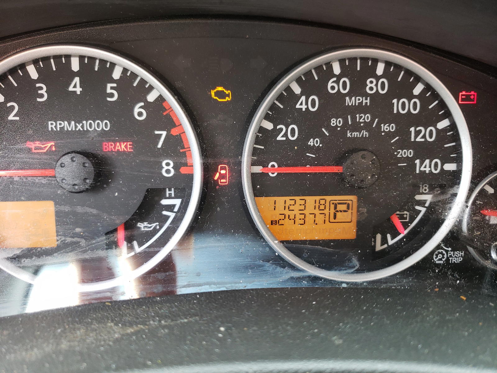 Photo 8 from auction – 2012 NISSAN PATHFINDER with VIN 5N1AR1NB0CC636751