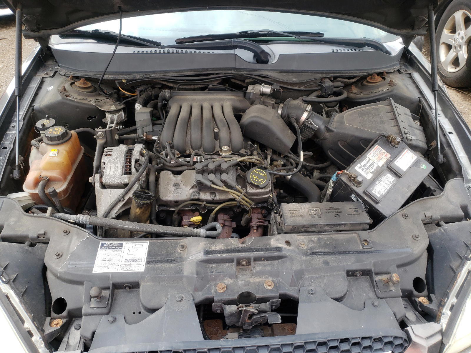 Photo 7 from auction – 2002 FORD TAURUS SE with VIN 1FAFP53U62G166850
