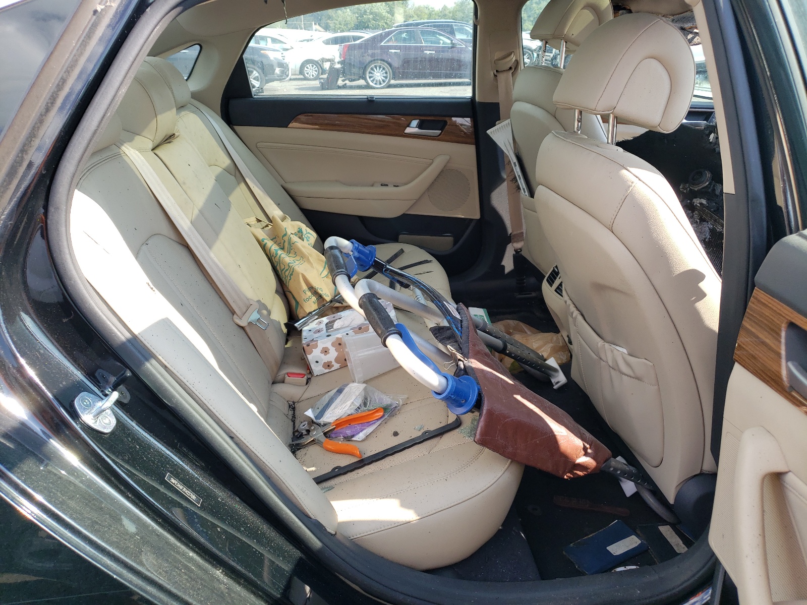 Photo 6 from auction – 2015 HYUNDAI SONATA SPO with VIN 5NPE34AF7FH227091