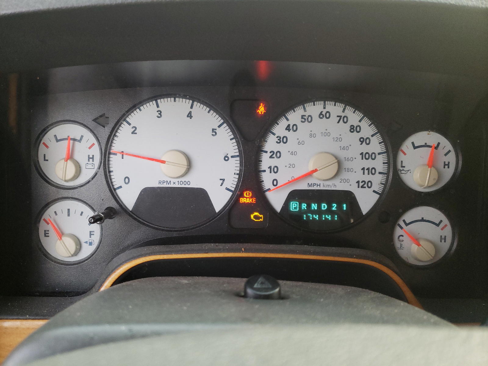 Photo 8 from auction – 2007 DODGE RAM 1500 S with VIN 1D7HA18247S238580