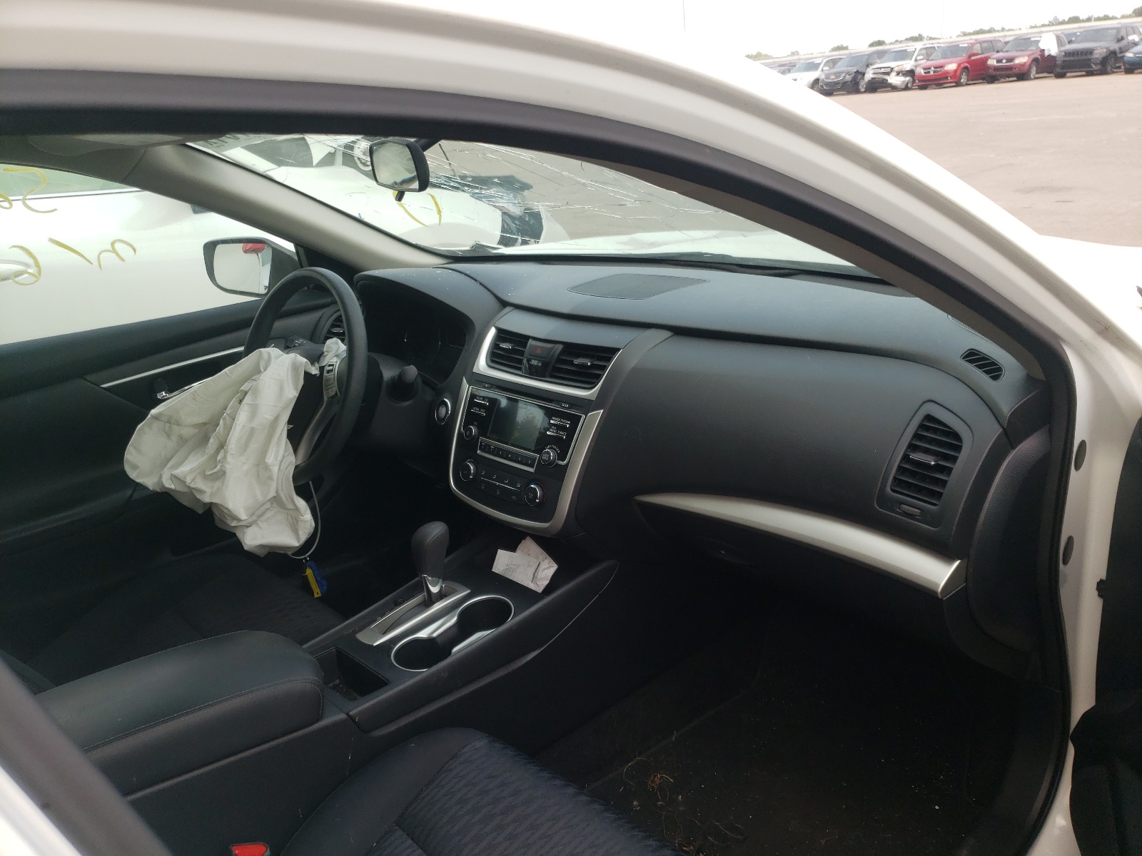 Photo 5 from auction – 2018 NISSAN ALTIMA with VIN 1N4AL3AP2JC151467