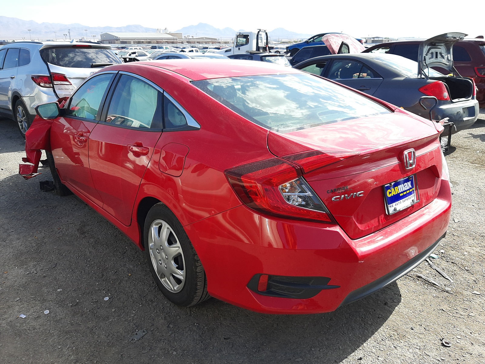 Photo 3 from auction – 2016 HONDA CIVIC LX with VIN 2HGFC2F52GH541770