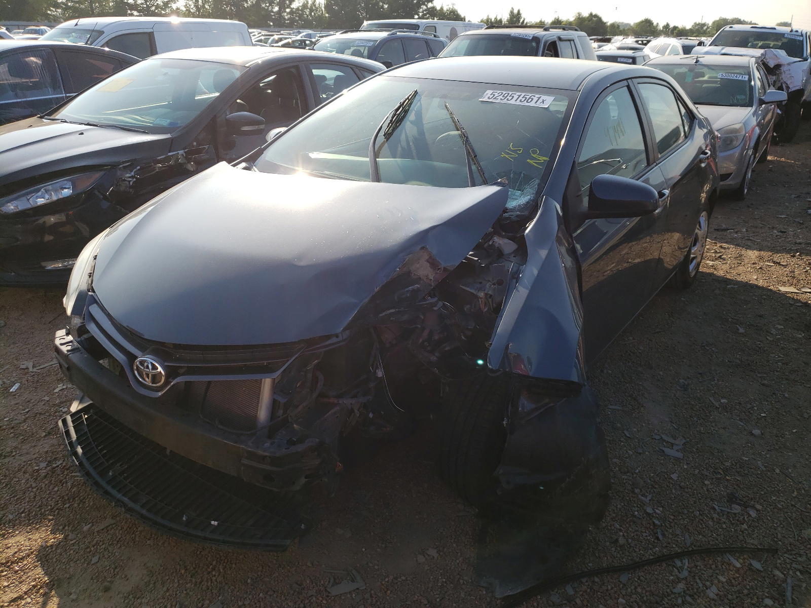 Photo 2 from auction – 2015 TOYOTA COROLLA L with VIN 2T1BURHE3FC438950