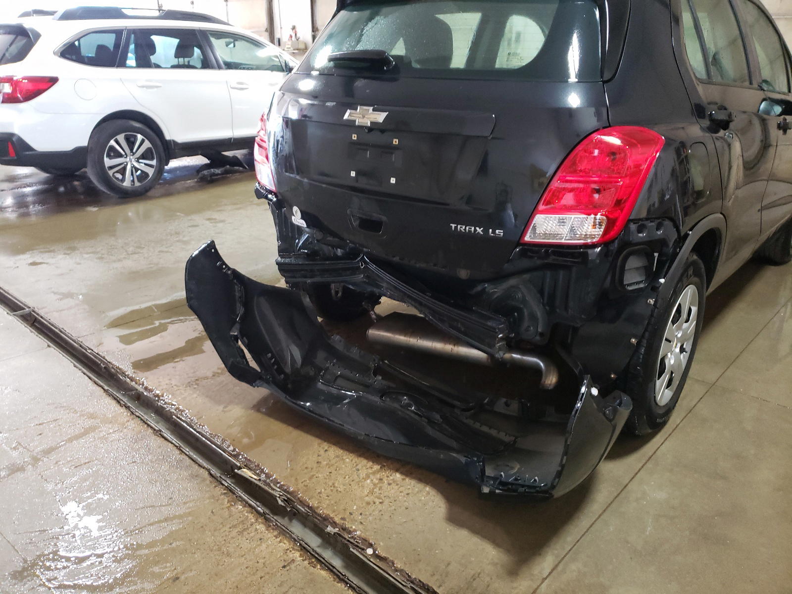 Photo 9 from auction – 2015 CHEVROLET TRAX LS with VIN 3GNCJKSB3FL237914