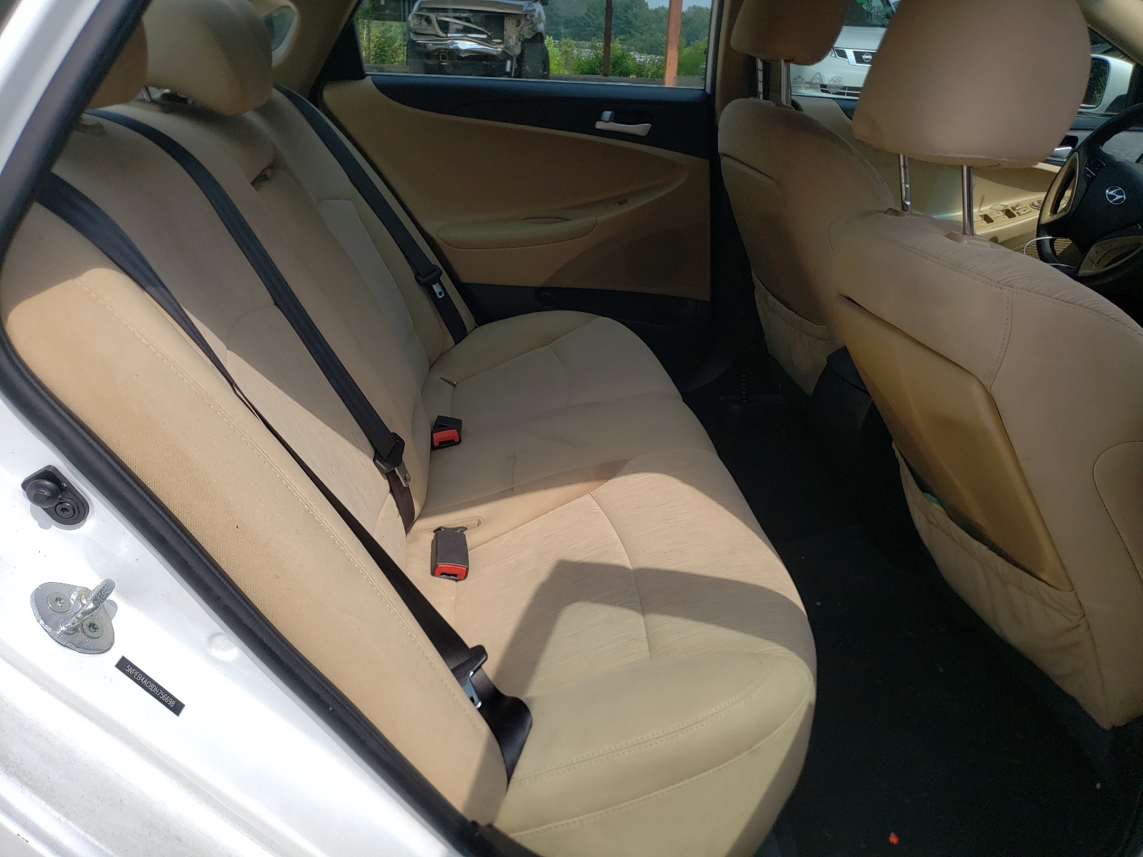 Photo 6 from auction – 2013 HYUNDAI SONATA GLS with VIN 5NPEB4AC8DH756698
