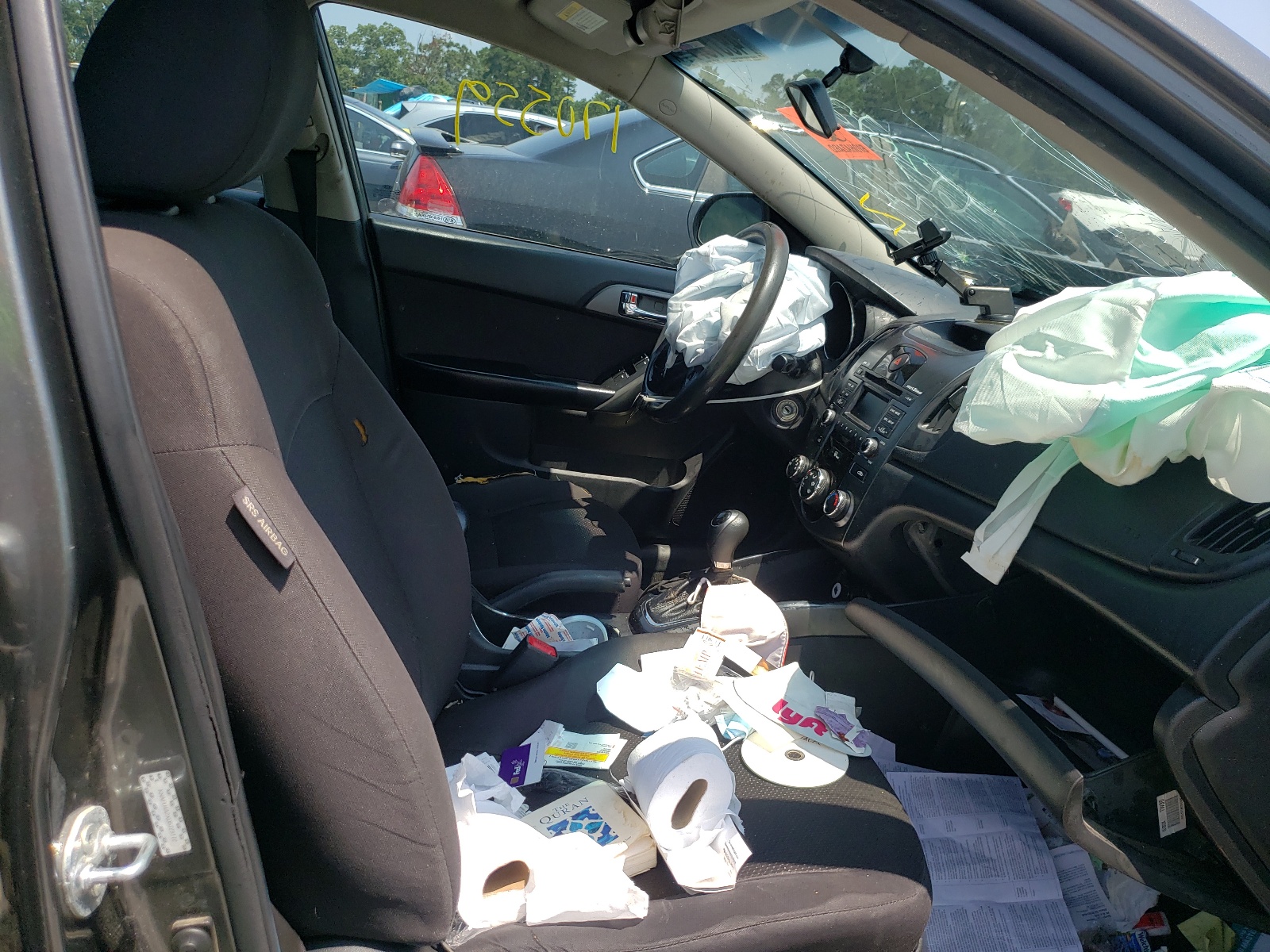 Zdjęcie 5 z aukcji – 2013 KIA FORTE EX z VIN KNAFU4A2XD5723172