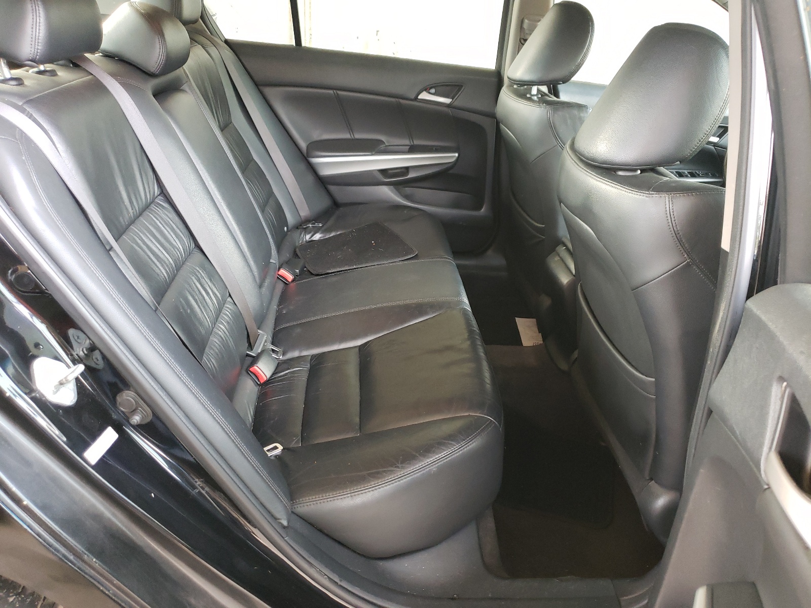 Photo 6 from auction – 2008 HONDA ACCORD EXL with VIN 1HGCP26858A135354
