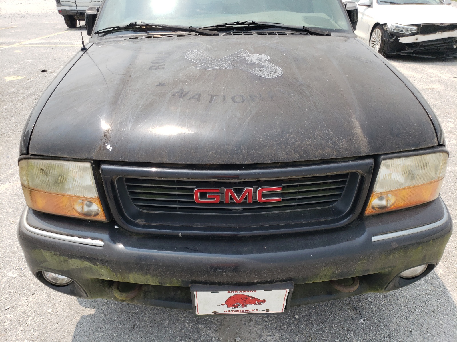 Photo 9 from auction – 2000 GMC JIMMY with VIN 1GKDT13W2Y2299204