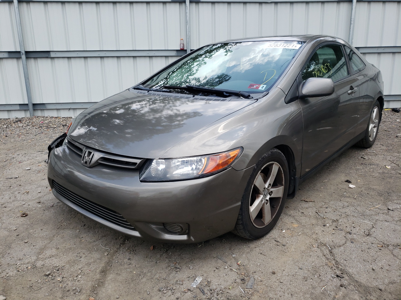 Photo 2 from auction – 2008 HONDA CIVIC EX with VIN 2HGFG12898H568593