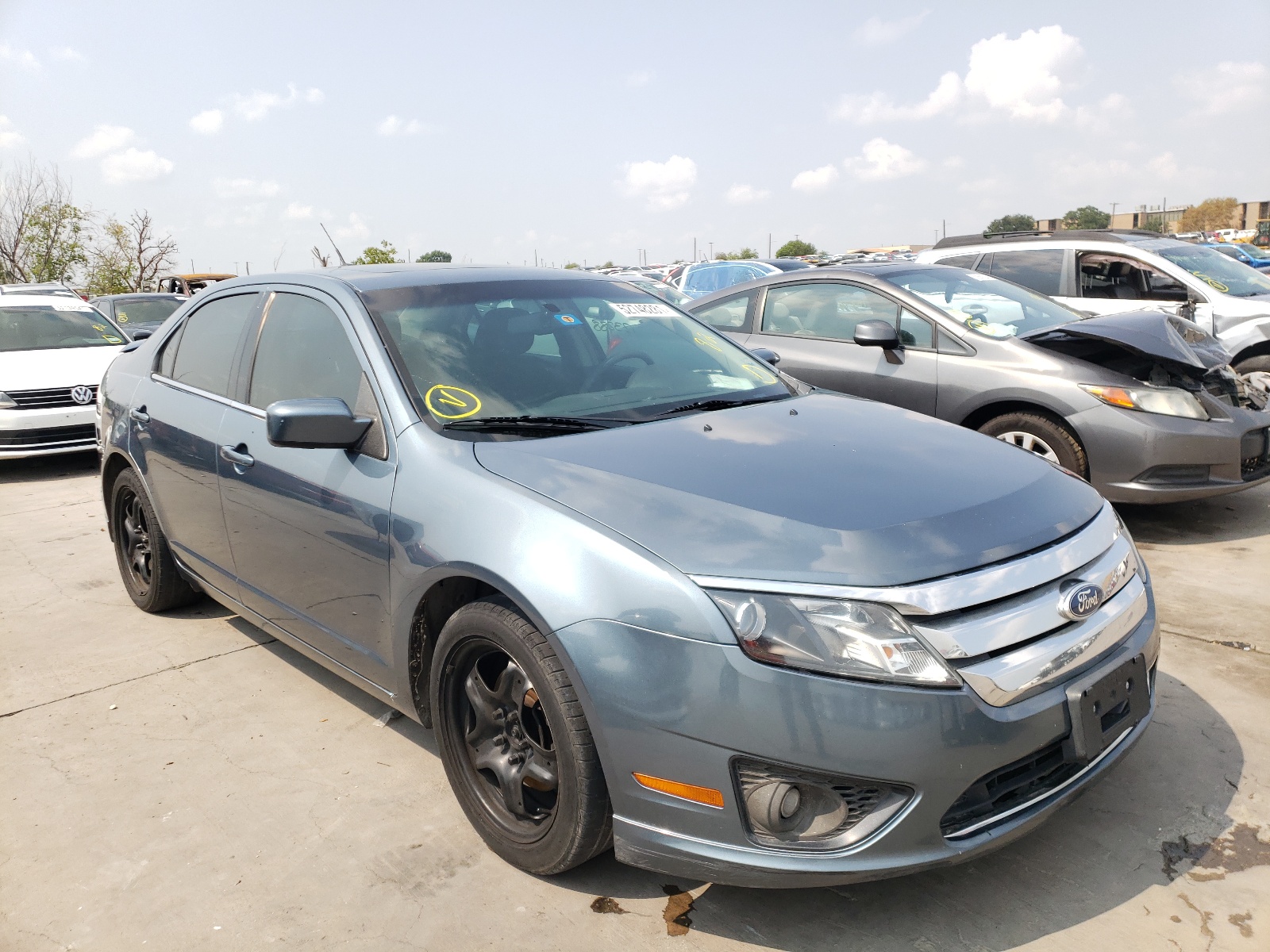 FORD FUSION SE 2011 with VIN 3FAHP0HA3BR184208 - Photo from auction