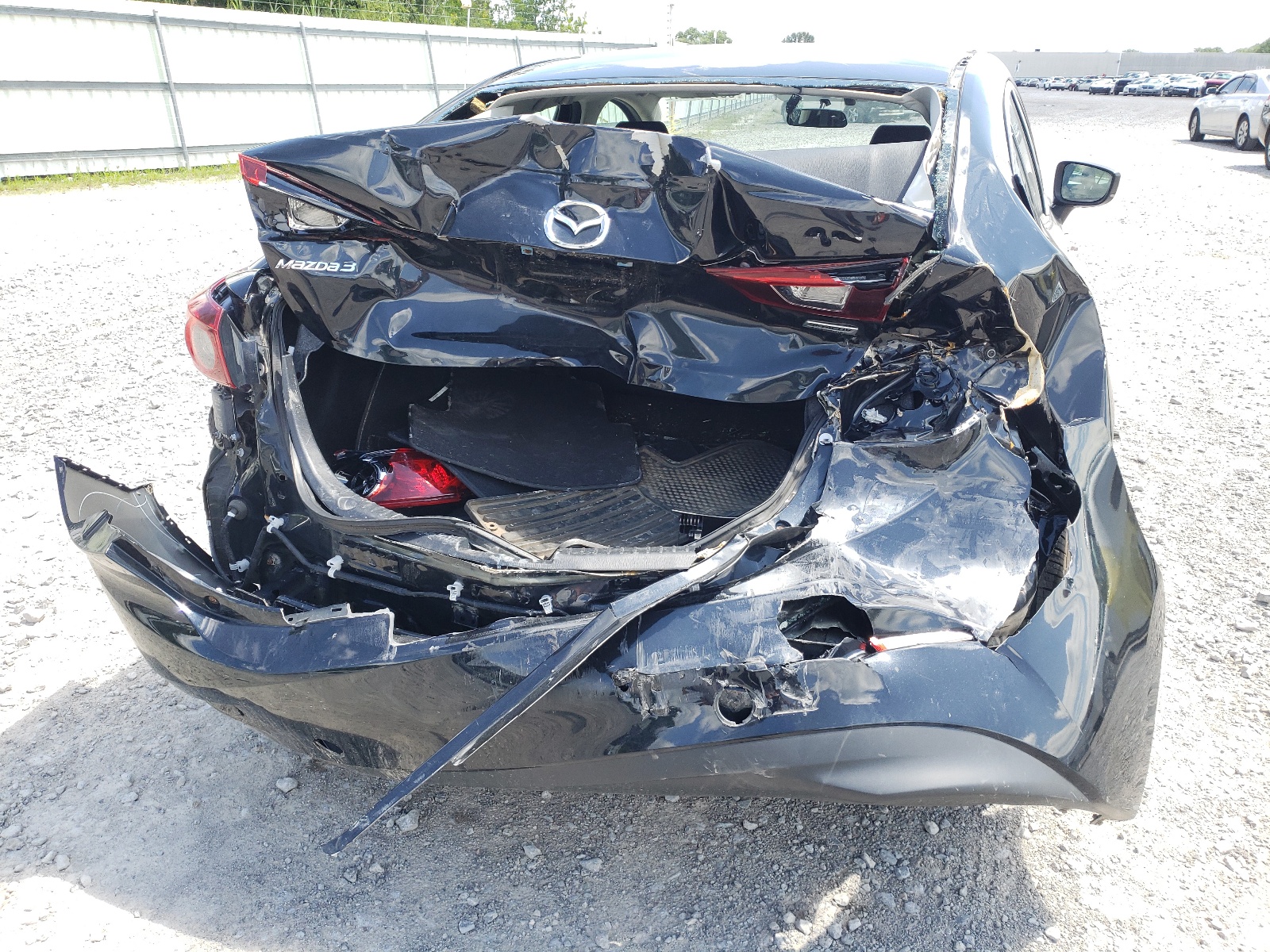Photo 9 from auction – 2017 MAZDA 3 SPORT with VIN 3MZBN1U72HM153542