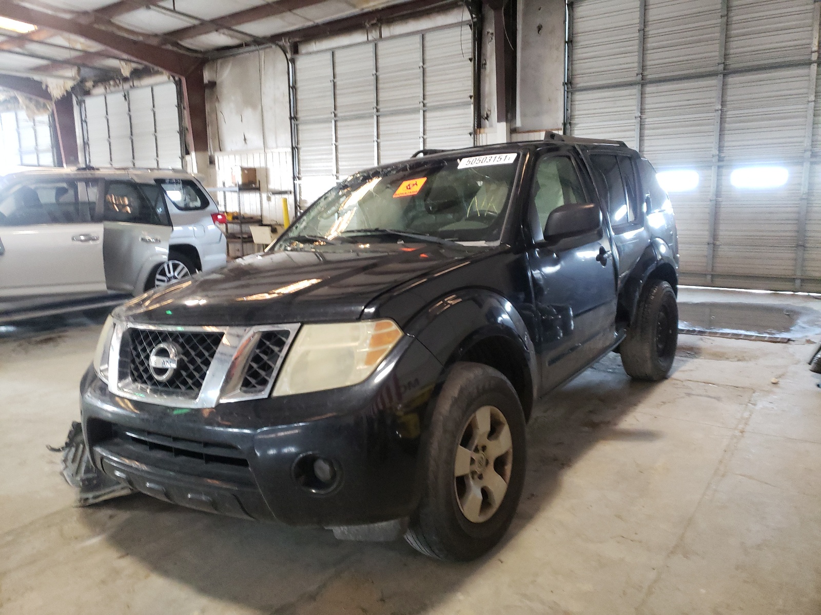 Photo 2 from auction – 2009 NISSAN PATHFINDER with VIN 5N1AR18U69C615070