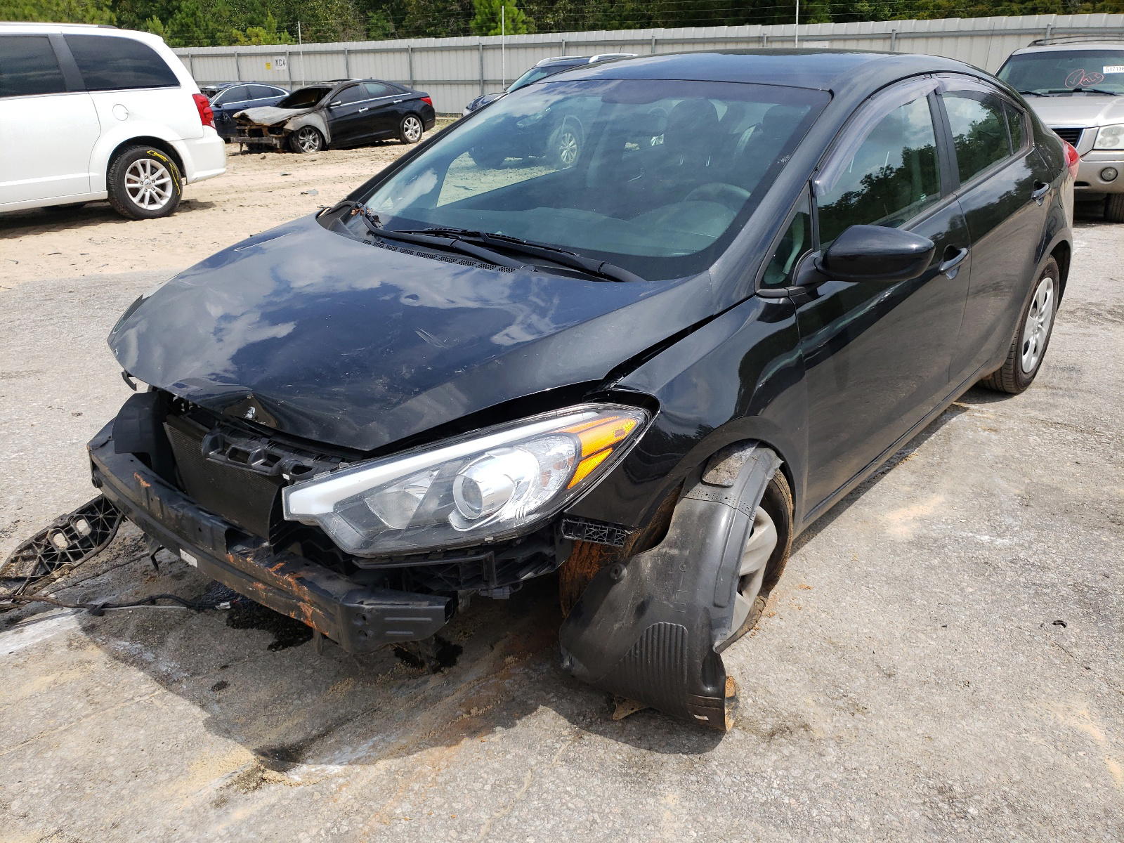 Photo 2 from auction – 2016 KIA FORTE LX with VIN KNAFK4A67G5437938