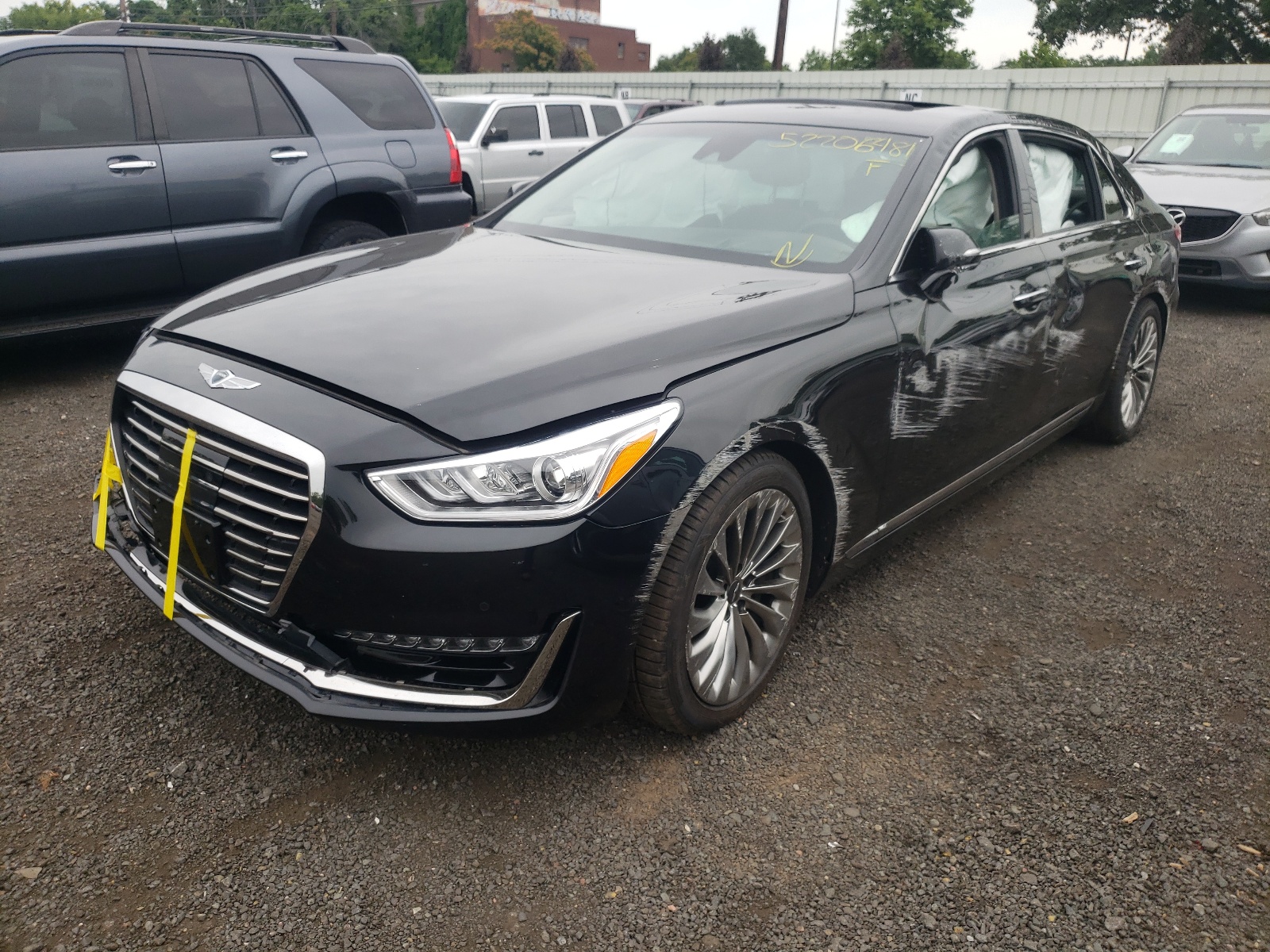 Photo 2 from auction – 2019 GENESIS G90 ULTIMA with VIN KMTF54JH1KU059191