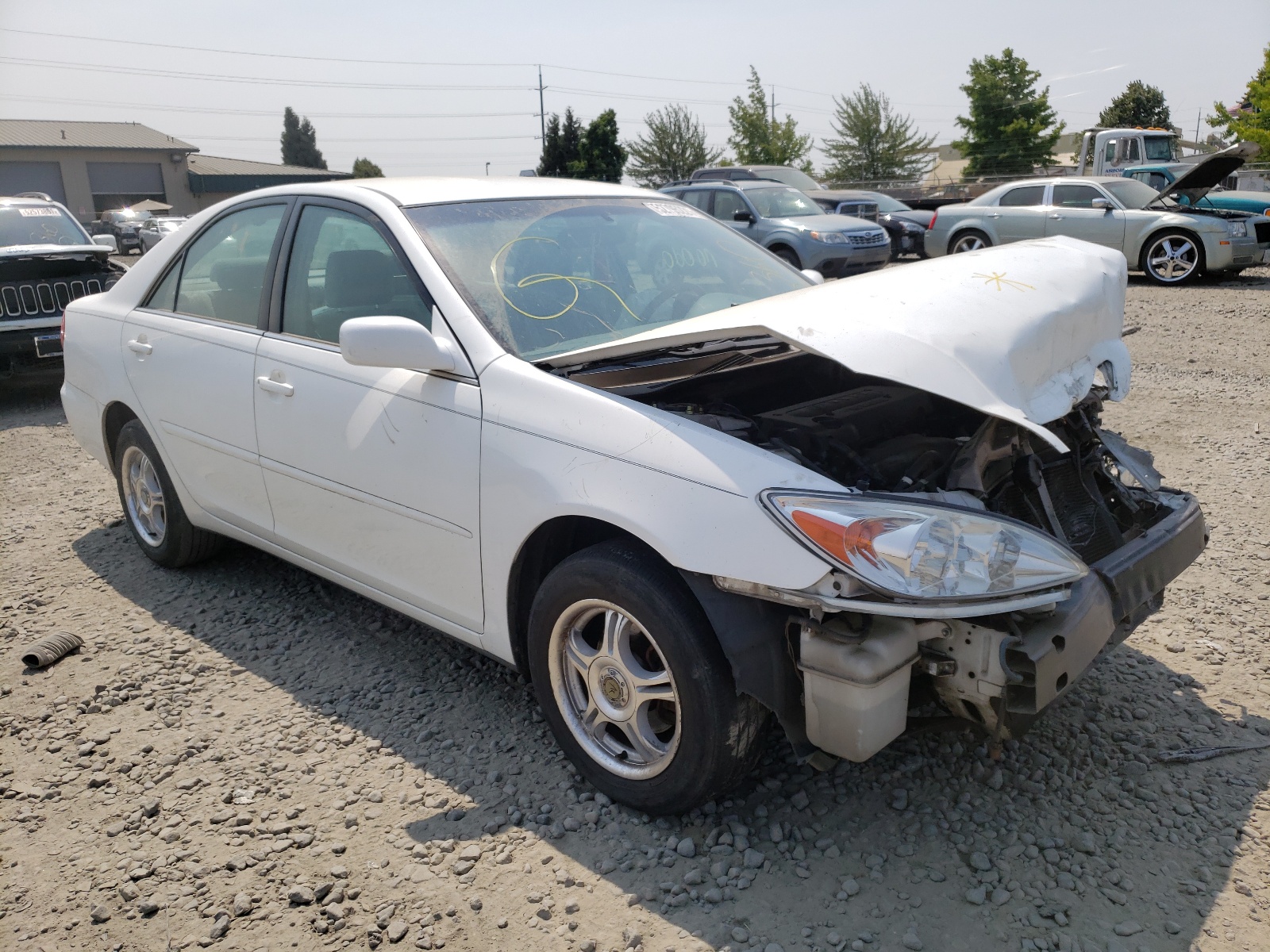TOYOTA CAMRY LE 2004 with VIN 4T1BE32K04U363144 - Photo from auction