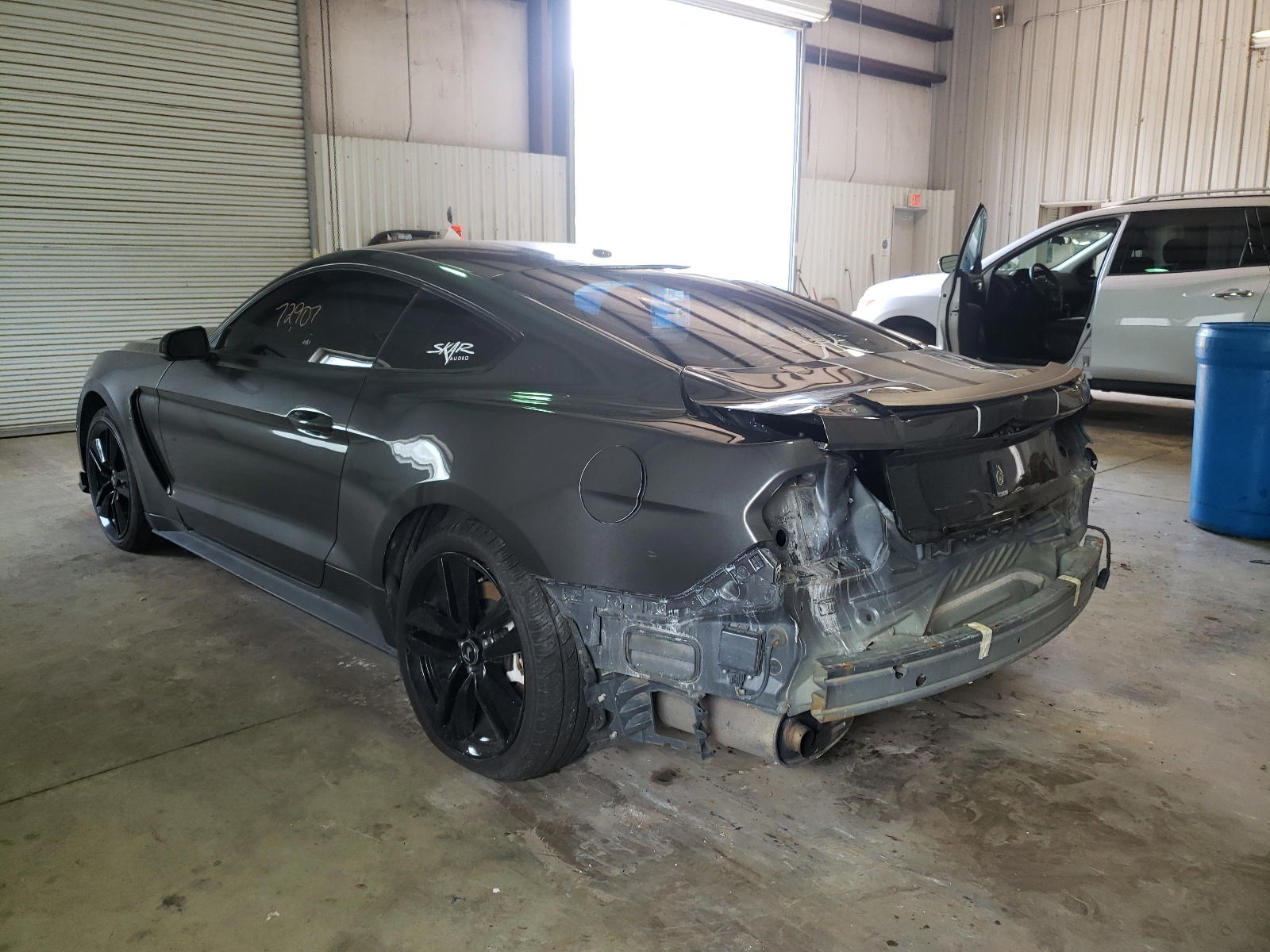 Photo 3 from auction – 2016 FORD MUSTANG with VIN 1FA6P8TH1G5250906